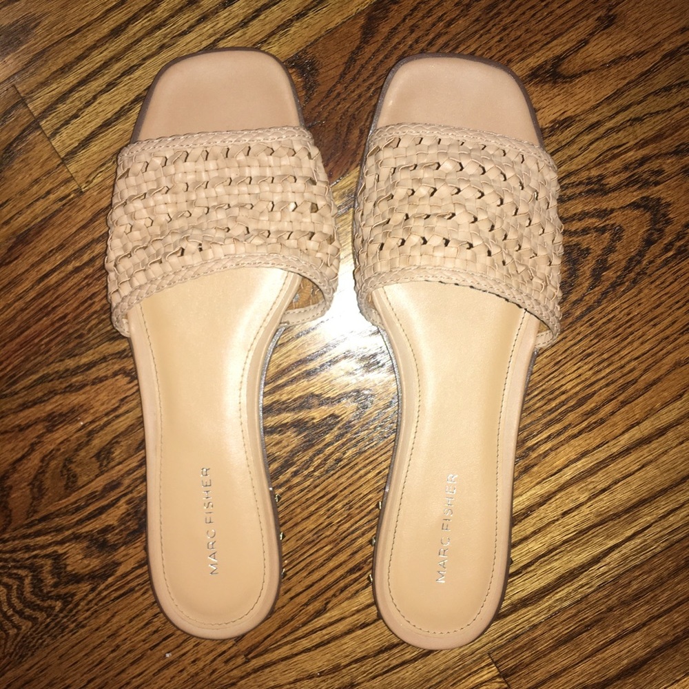 Marc Fisher Tan Slides With Studded Heel Size 9.5 - image 1